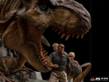 Jurassic Park Final Scene Statue